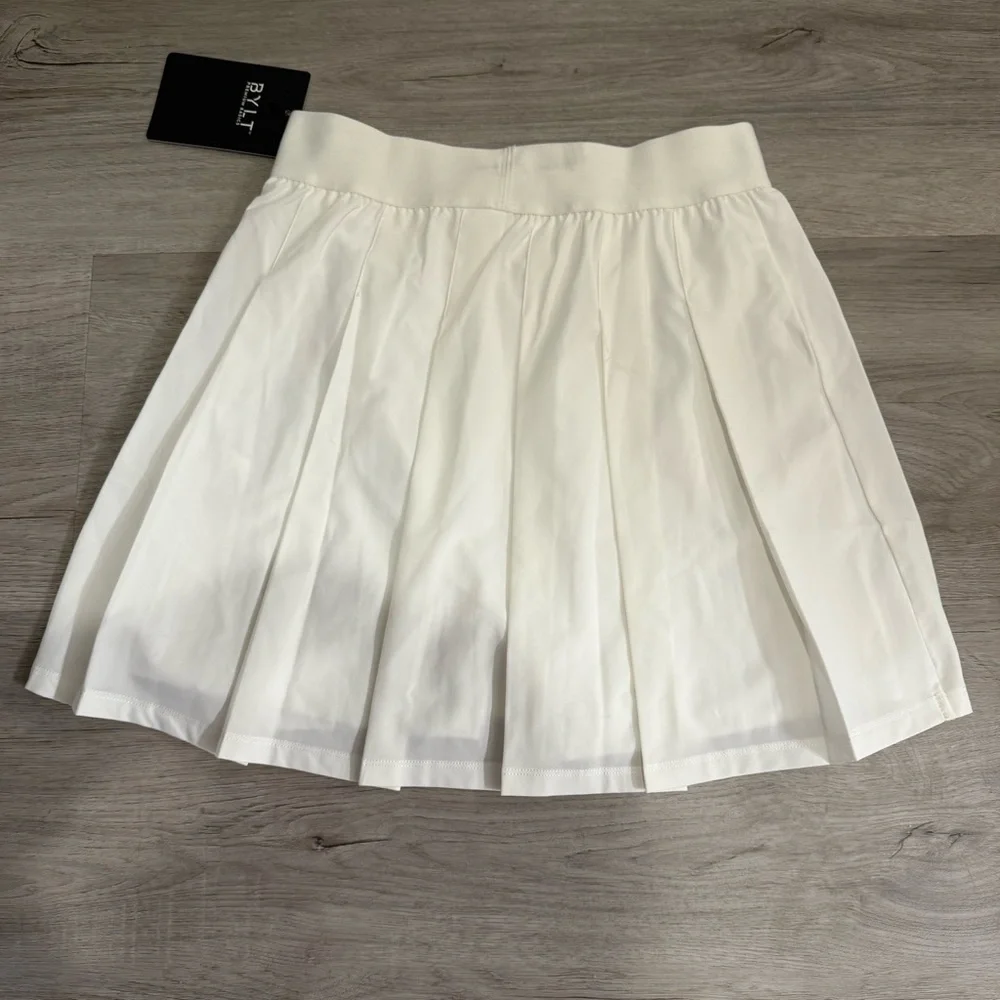 ⭐️ NWOT BYLT Basics Rally Skirt
